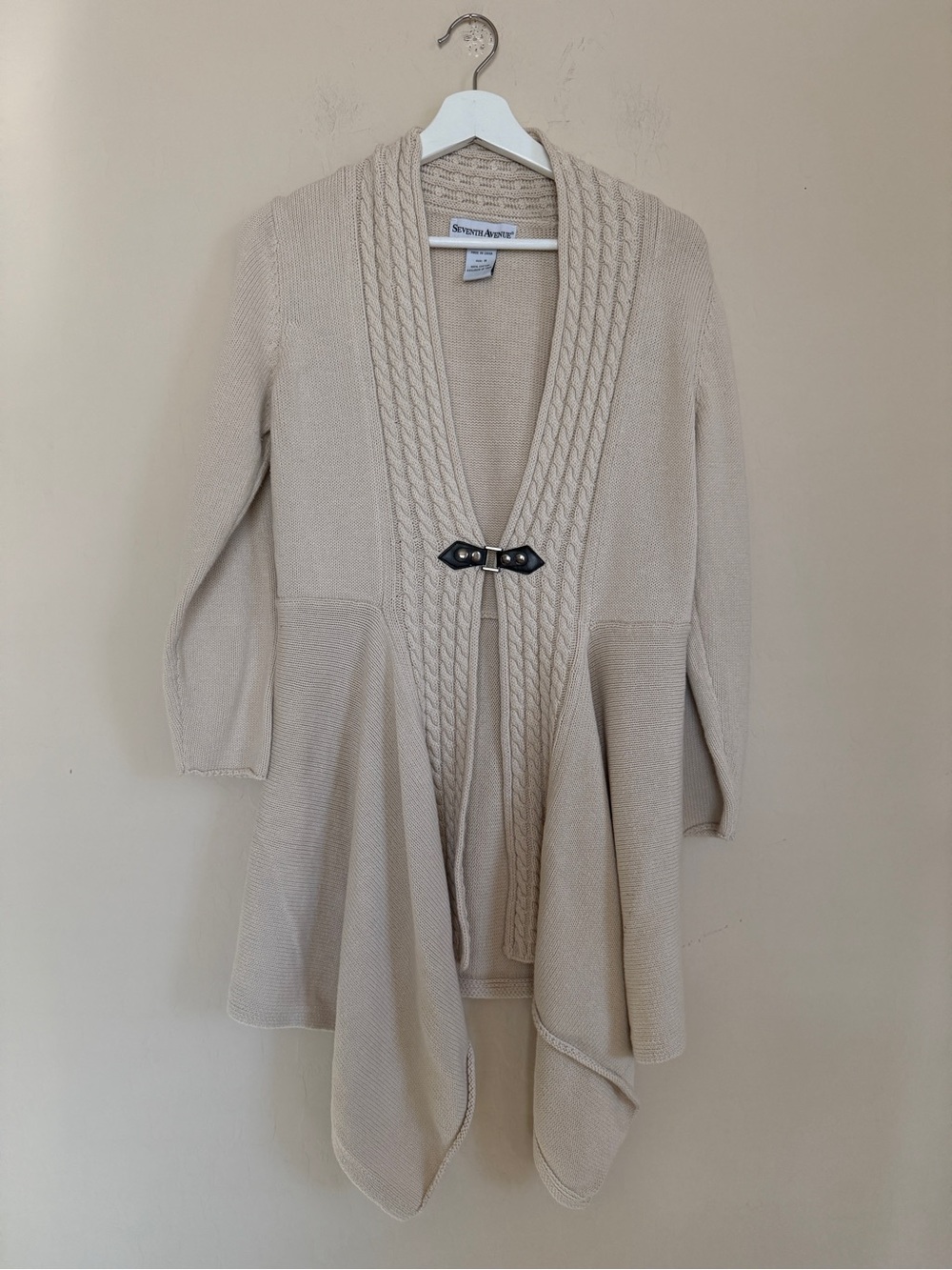 Seventh Avenue Cream Cable Knit Buckle Closure Sweater Fall Equestrian Cascade M